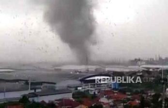 Empat Kecamatan Terdampak Puting Beliung di Bandung dan Sumedang