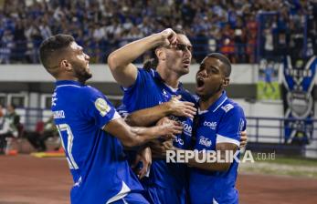 Gol Tunggal Andrew Jung Bawa Persib Bandung Kalahkan PSM Makassar