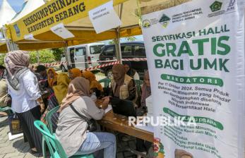 In Picture: Antusiasme Pelaku UMKM di Serang Daftar Sertifikasi Halal