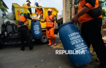 Jemput Bola Sampah Organik, Cara Jakarta Kurangi Timbunan Sampah dari Rumah