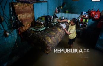 Banjir Rendam 18 RT di Wilayah Jakarta, Ketinggian Air Capai 95 Cm