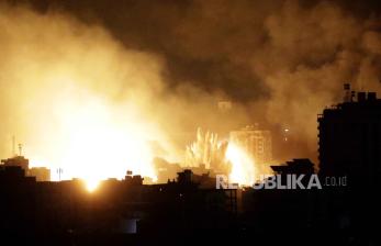 Suasana peperangan pejuang Palestina melawan Israel (ilustrasi).