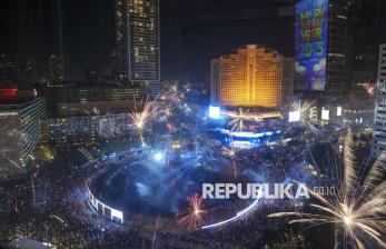 In Picture: Semarak Perayaan Malam Pergantian Tahun di Jakarta