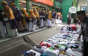 In Picture: Kloter Terakhir Gelombang Pertama Jamaah Calon Haji