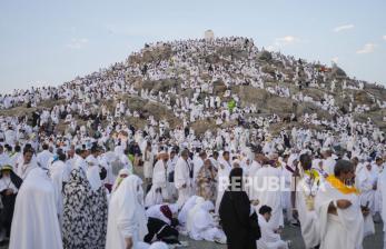 In Picture: Puncak Haji, Jutaan Umat Muslim Laksanakan Wukuf di Arafah