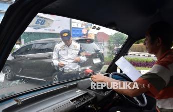 Tak Penuhi Syarat Laik Jalan, Puluhan Angkot di Bogor Terjaring Razia 