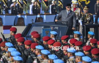 Presiden Prabowo Pimpin Upacara HUT Ke-80 Bhayangkara, Apresiasi Pengabdian Polri untuk Masyarakat