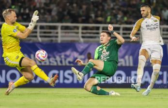 In Picture: Duel Persebaya Lawan Dewa United Berakhir Imbang Tanpa Gol