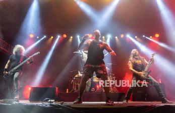 Alunan Musik Cadas Sepultura di Jogjarockarta