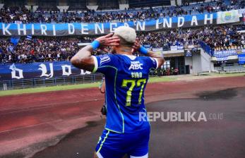 Dua Gol Ciro Alves ke Gawang PSS Sleman Bawa Persib Bandung Puncaki Klasemen Liga 1