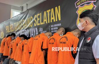 Pabrik Tembakau Sintetis Digrebek Polisi, 9 Tersangka Diamankan