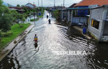 In Picture: Hujan Deras, Sejumlah Wilayah di Sidoarjo Terendam Banjir