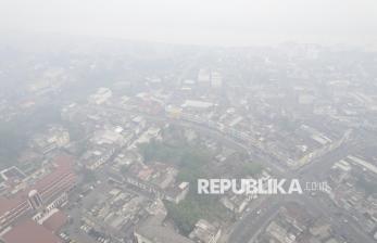 Jambi Diselimuti Kabut Asap, Kualitas Udara Masuk Kategori Berbahaya