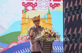 Menteri Pariwisata dan Ekonomi Kreatif Sandiaga Uno dinilai mampu membangkitkan pariwisata Indonesia yang dihantam pandemi Covid-19. (ilustrasi).