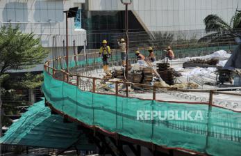 In Picture: Konstruksi Lintasan Stasiun Velodrome dan LRT Jakarta Fase 1B Sudah Tersambung