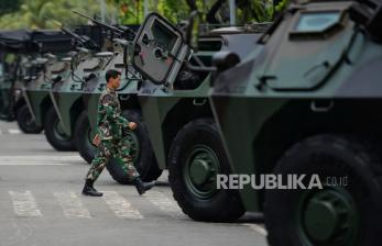  Anggota Komisi I DPR RI Christina Aryani mengatakan peringatan Hari Ulang Tahun (HUT) ke-77 TNI menjadi momentum untuk memperbaiki beberapa 