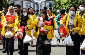 Ribuan Paket Sembako Gratis Disalurkan kepada Mahasiswa di Kalteng