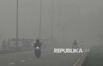 Kabut Asap Pekat Selimuti Pontianak, Kualitas Udara Masuk Kategori Sangat Berbahaya
