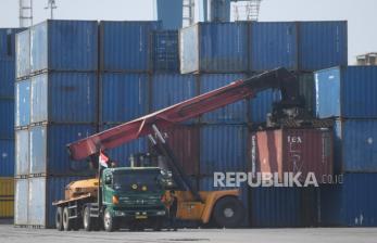 Menkeu: Pelabuhan dan Kompleks Industri Kini Jadi Etalase Indonesia