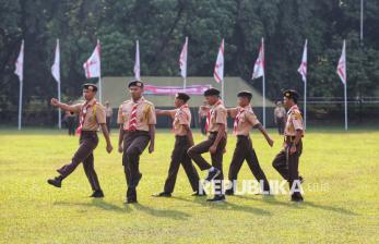 In Picture: Pramuka Berkebutuhan Khusus Sibuk Berlatih Jelang Upacara Peringatan Hari Pramuka