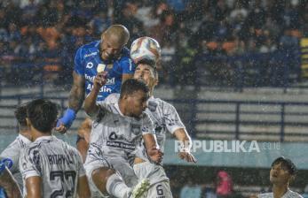 In Picture: Maung Bandung Taklukkan Borneo FC di Stadion Jalak Harupat