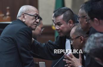 In Picture: Sidang Vonis Empat Terdakwa Korupsi Pengadaan Lahan Rorotan