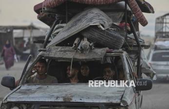 Khawatir Serangan Israel, Warga Gaza Berbondong-bondong Mengungsi