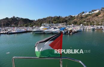 13 Kapal Global Sumud Flotilla Berlayar Menuju Gaza