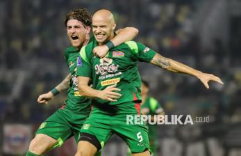 Persebaya Menang Telak atas Bali United 