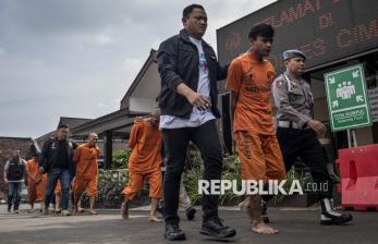 In Picture: Tegas! Ratusan Preman di Cimahi Ditangkap Polisi