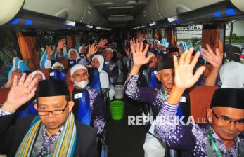 1.416 Calon Jamaah Haji Kudus Masuk Asrama Haji Donohudan
