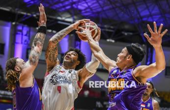 In Picture: Tangerang Hawks Kalahkan Rans Simba Bogor 78-70