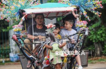 In Picture: Libur Nataru, Delman Wisata Monas Kebanjiran Penumpang