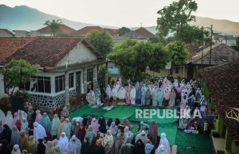 In Picture: Pelaksanaan Sholat Idul Adha di Pesantren Husainiyah Cicalengka