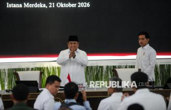 Presiden Prabowo Pimpin Sidang Kabinet Paripurna, Nusron Wahid Turut Hadir