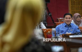 Menpora Erick Thohir Ikuti Rapat Perdana dengan Komisi X DPR 