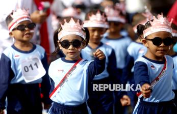 In Picture: Potret Menggemaskan Anak TK Saat Ikuti Gerak Jalan HUT Kemerdekaan