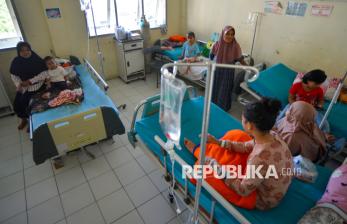 Korban Keracunan MBG di Agam Bertambah Jadi 110 Siswa