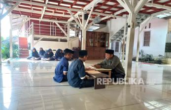 Pesantren Dilibatkan dalam Pelaksanaan Makan Bergizi Gratis