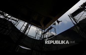 Perawatan Rutin Monas, Ikhtiar Menjaga Ikon Jakarta Tetap Menawan