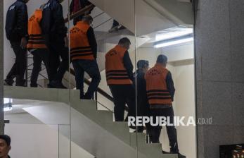 KPK Tahan Tujuh Tersangka Kasus Dugaan Korupsi Proyek Jalan di Sumatera Utara