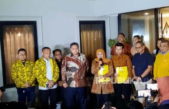 Khofifah-Emil Klaim Jalin Komunikasi dengan PDIP untuk Pilkada Jatim