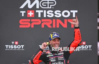 In Picture: Pembalap Aprilia Racing Marco Bezzecchi Menangi Sesi Sprint Race MotoGP Indonesia