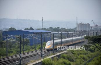 Kereta Cepat Terancam Molor, DPR: Jangan Dipaksakan Kalau Belum Siap