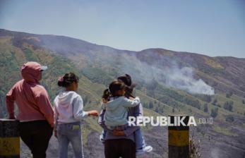 Kebakaran TNBTS, Wisata Gunung Bromo Ditutup Total 