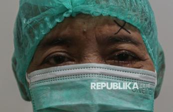 Menjaga Asa di Balik Mata yang Mulai Meredup