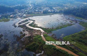 Kemarau, Debit Waduk Benanga Lempake Terus Menyusut