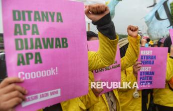 Tagih 17+8 Tuntutan Rakyat, Mahasiswa Kembali Gelar Aksi di DPR