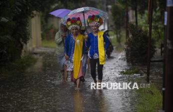 Semarak Tradisi Ngarot Jelang Musim Tanam Padi di Indramayu