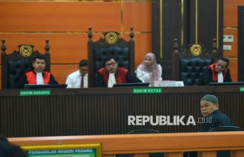 Sidang Perdana Kasus Polisi Tembak Polisi di Solok Selatan